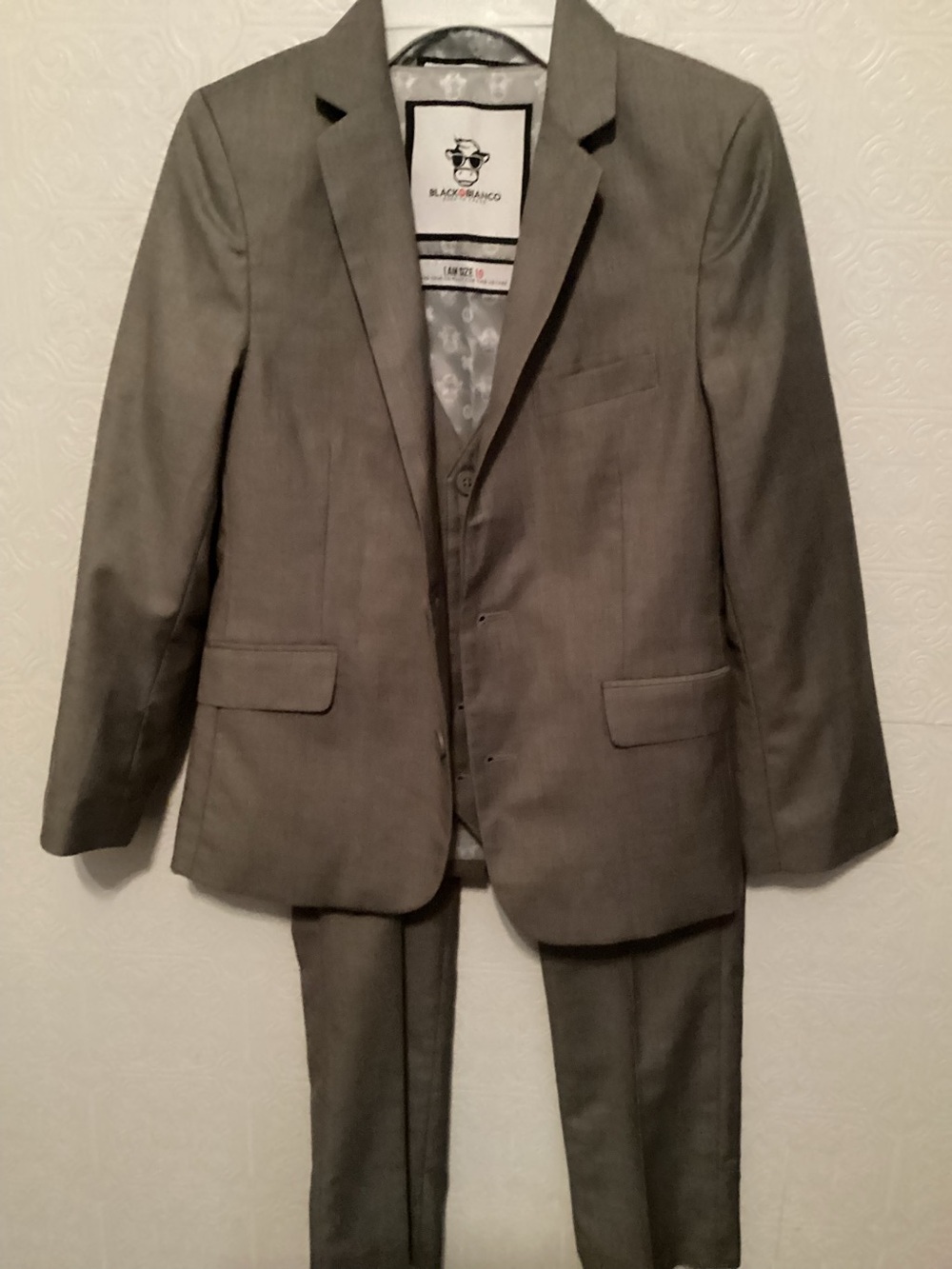 Black n Bianco Suit